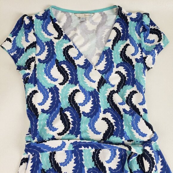 Boden Leaf Print Wrap Dress Blue Womens 4 R V Neck Short Sleeve Knee Length - Picture 2 of 11